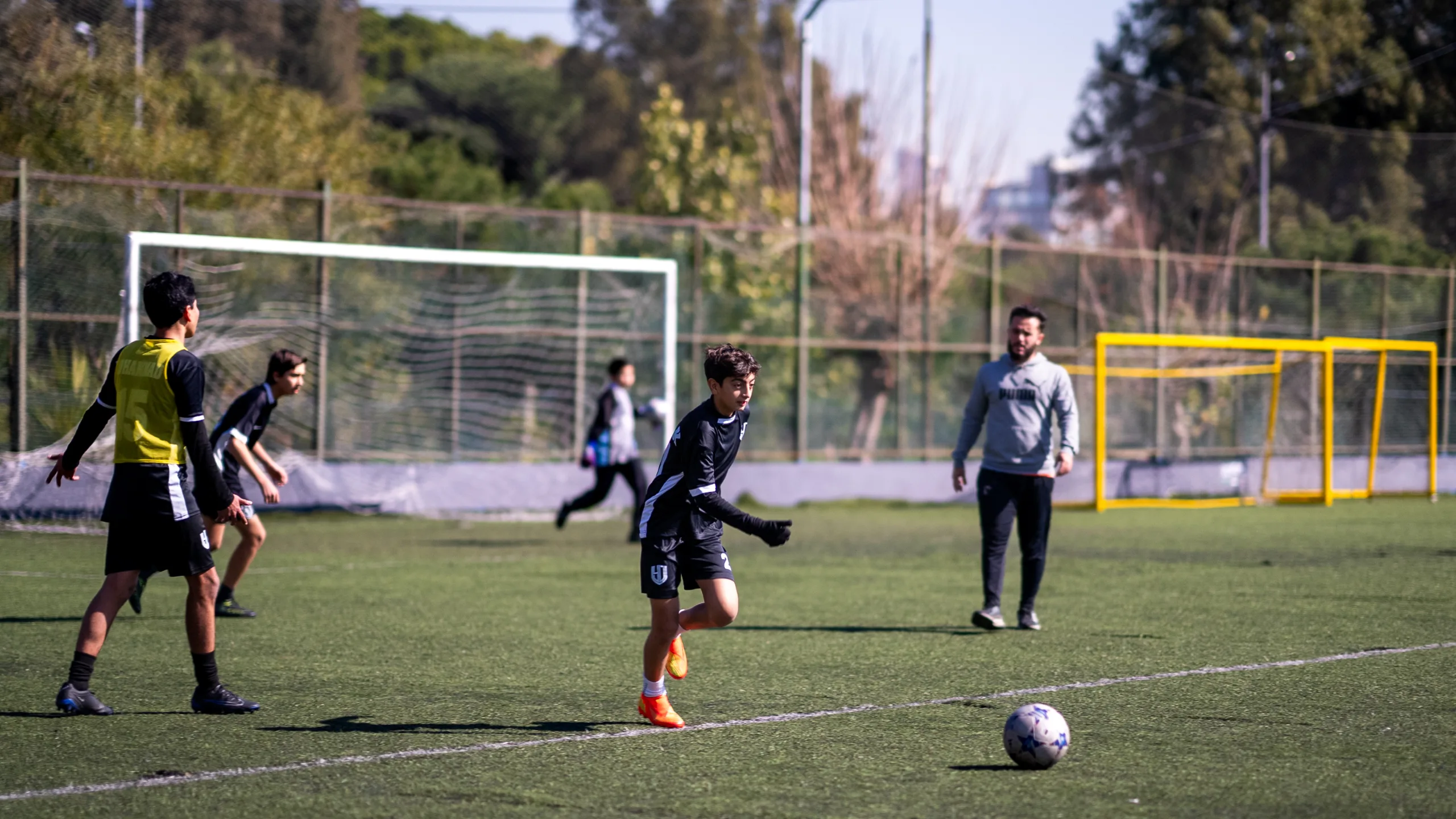 The local NGO IRADA is helping bring young people from different backgrounds together through their shared passion for football.