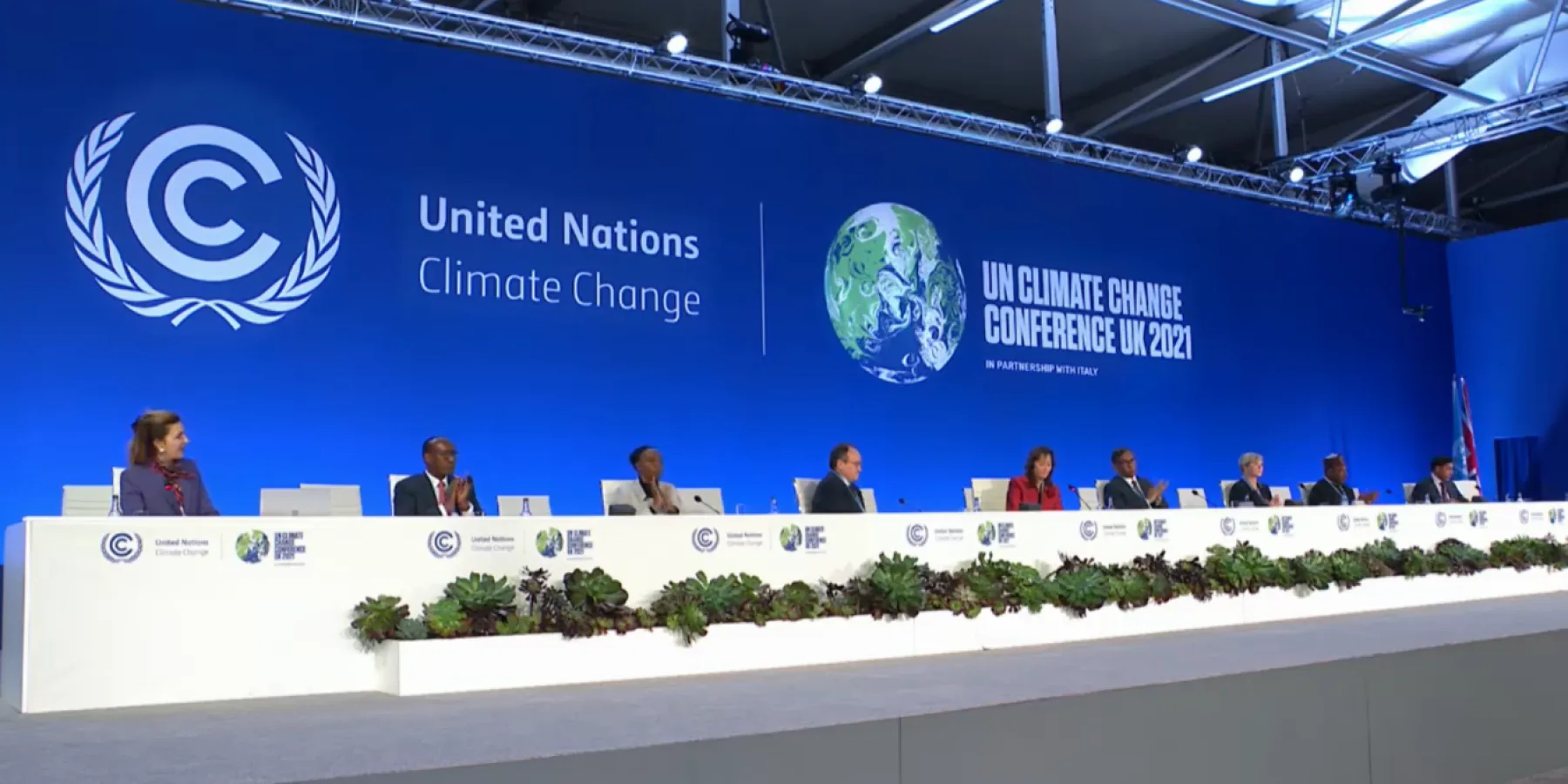 En la COP26, Sirpa Jarvenpaa resalta formas de apoyar la transición a la energía limpia y eficiente.