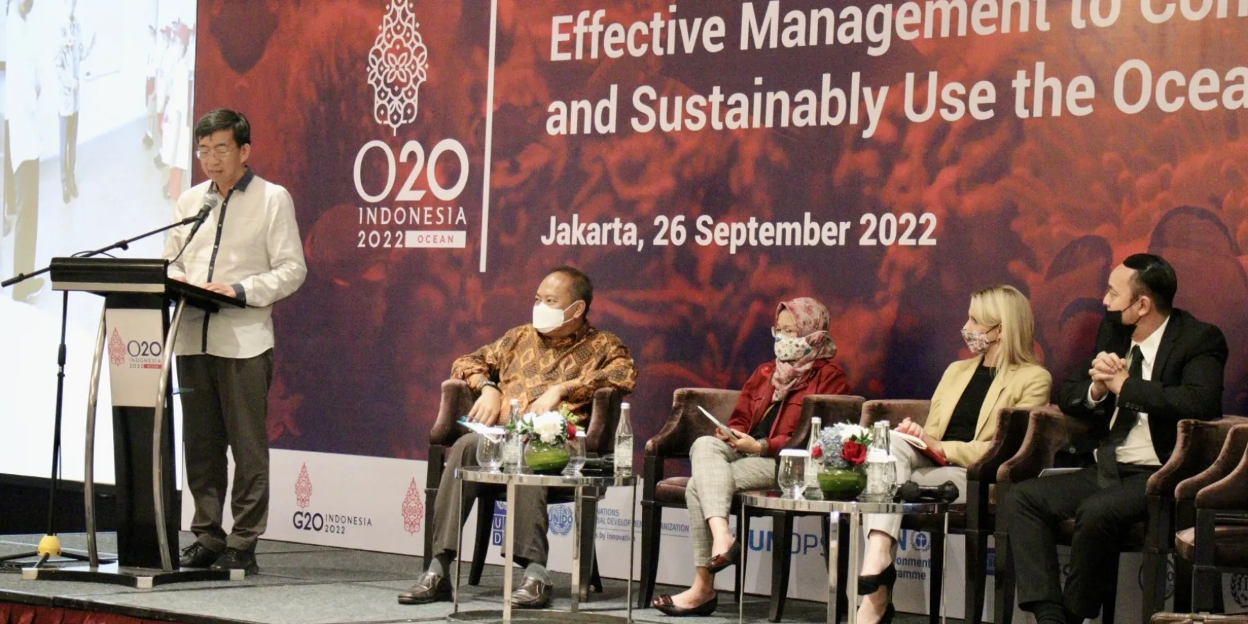 Líderes intelectuales se reúnen en Yakarta (Indonesia) el 26 de septiembre de 2022 para hablar sobre innovación en el sector de la protección marítima.
