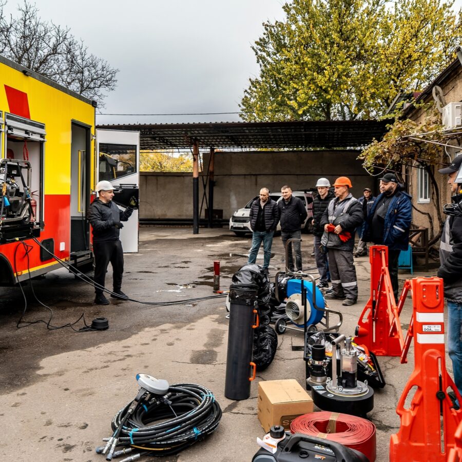 Le personnel de Mykolaiv-obl-teplo-energo en pleine formation.