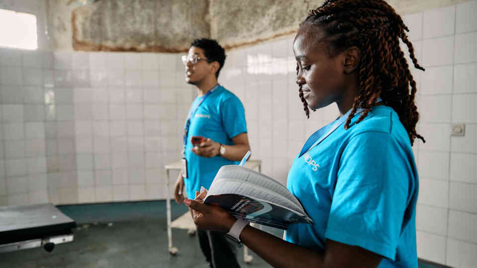 Surgical robots to heavy-duty trucks: UNOPS procurement delivers impact globally