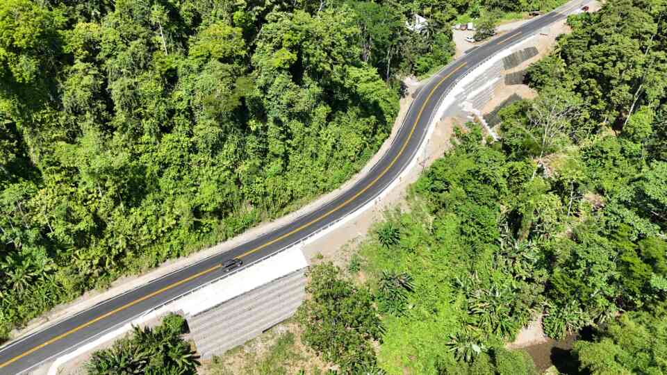 Retaining walls in Talamanca, Limón